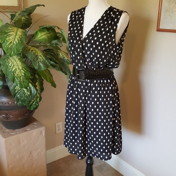 🌸H&M DRESS. - Picture 3 of 8